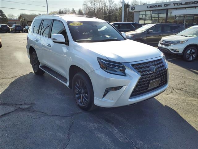 2023 Lexus GX 460 Base