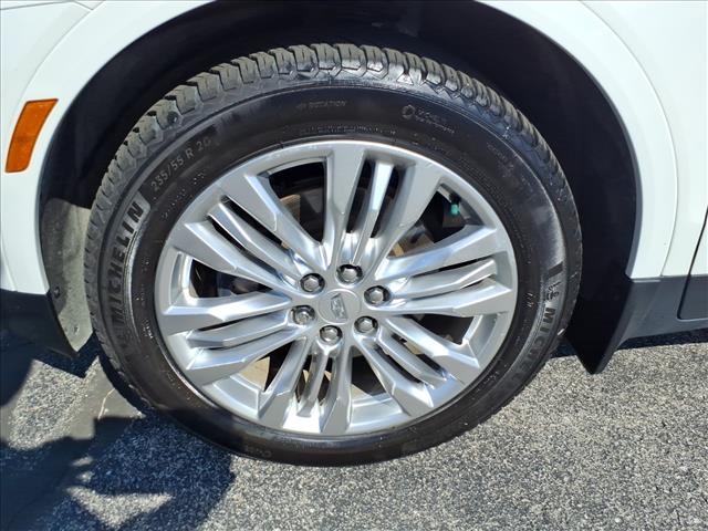 2018 Cadillac XT5 Premium Luxury