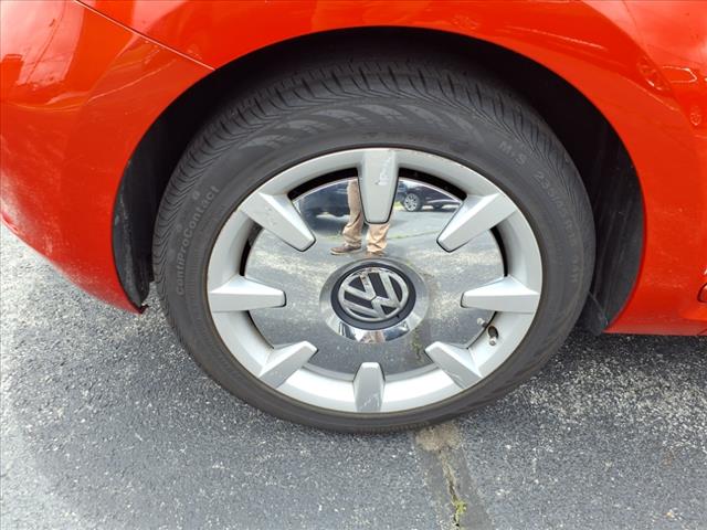 2016 Volkswagen Beetle Convertible 1.8T SEL PZEV