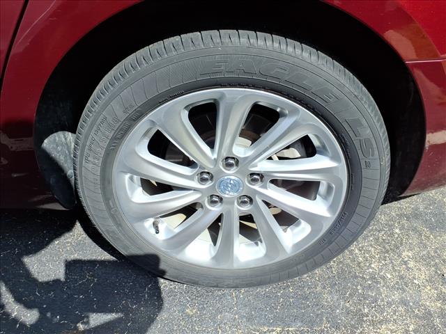 2016 Buick LaCrosse Base