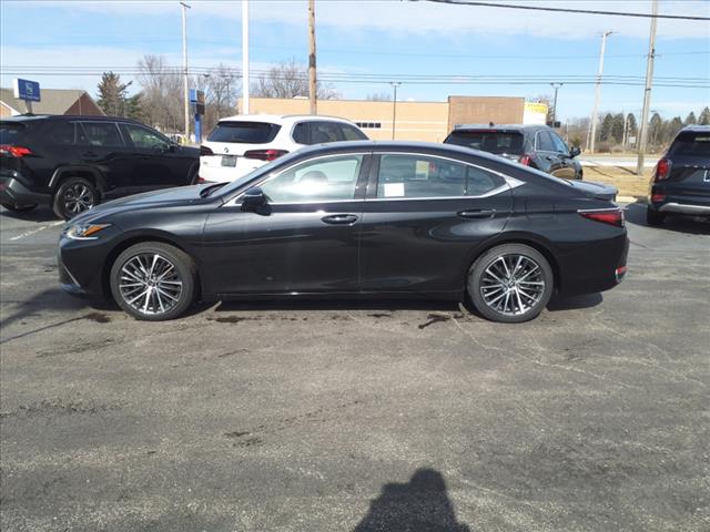 2025 Lexus ES 300h 300h