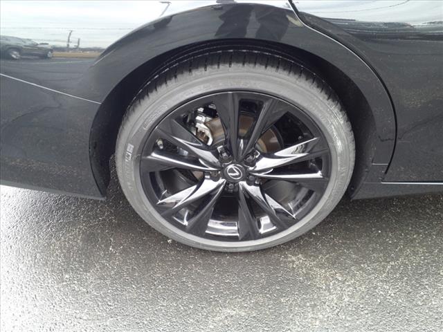 2024 Lexus ES 350 F SPORT Handling