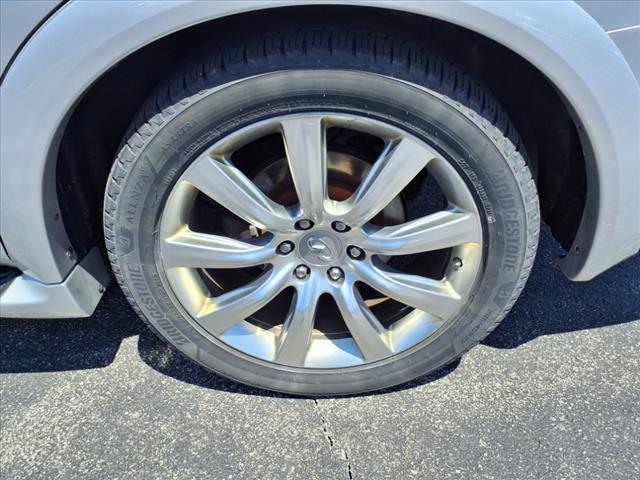 2014 INFINITI QX80 Base