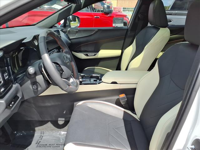 2022 Lexus NX 350h Luxury