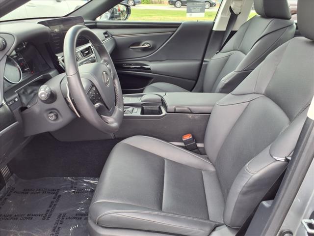 2022 Lexus ES 350 Base