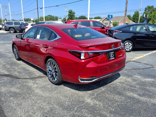 2025 Lexus ES 300h 300h Ultra Luxury