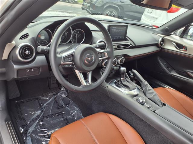 2022 Mazda MX-5 Miata RF Grand Touring