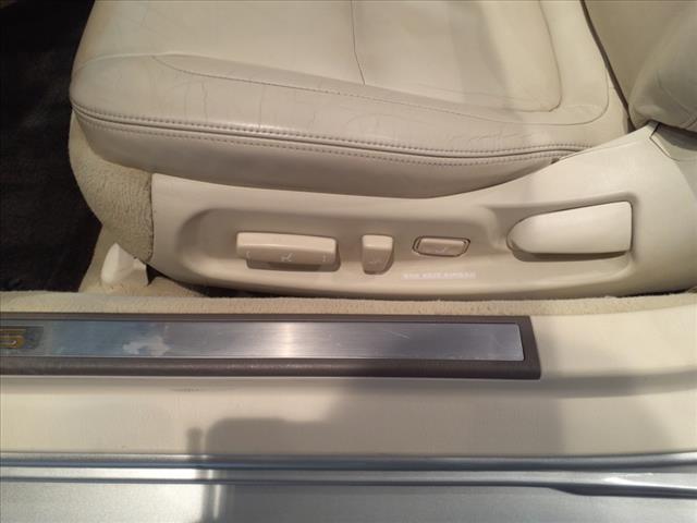 2004 Lexus SC 430 Base