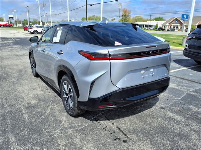 2025 Lexus RZ 300e 300e Premium
