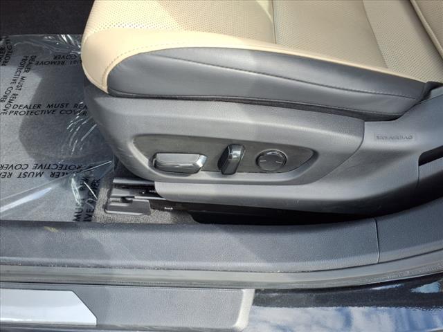 2020 Lexus ES 300h Base