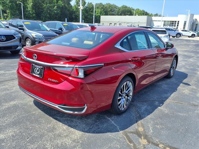2025 Lexus ES 300h 300h Ultra Luxury