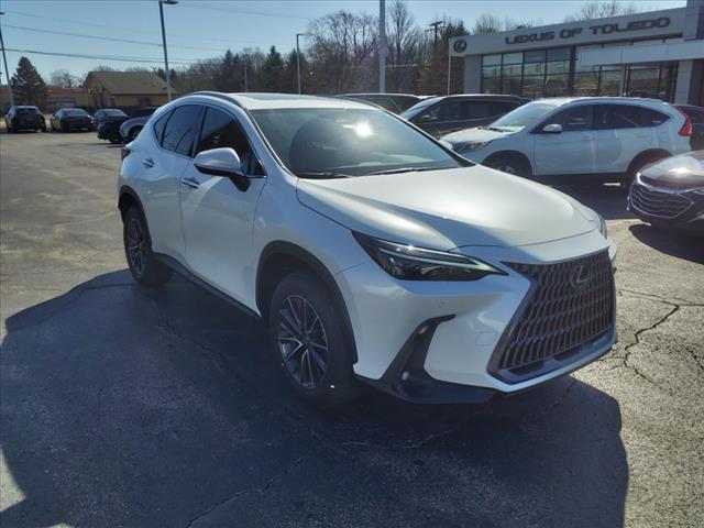 2025 Lexus NX 350h 350h Base