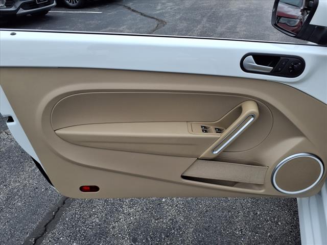 2014 Volkswagen Beetle Convertible 1.8T PZEV