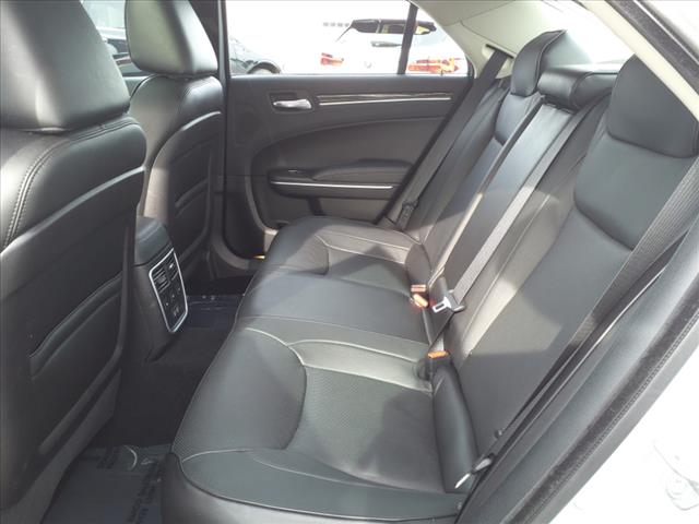 2023 Chrysler 300 Touring L