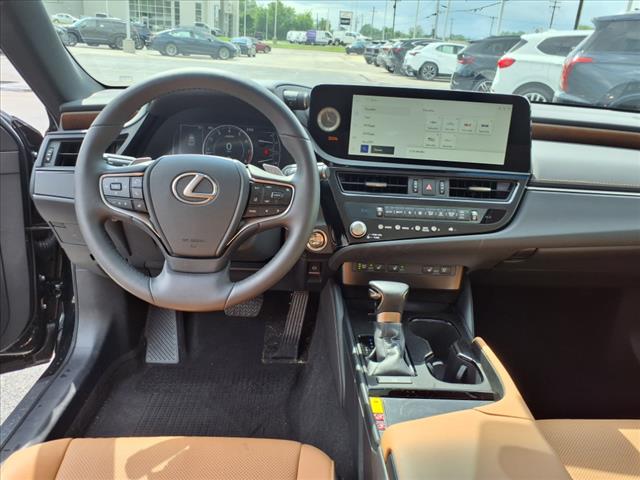 2023 Lexus ES 350 Base