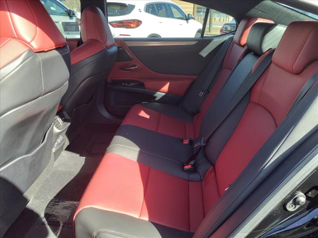2024 Lexus ES 350 F SPORT Handling