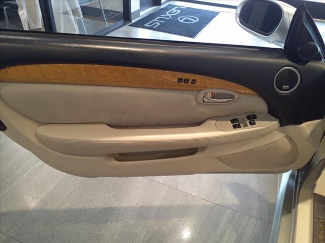 2004 Lexus SC 430 Base