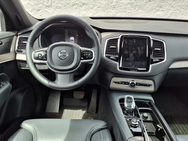 2023 Volvo XC90 B6 Ultimate Bright Theme 7P