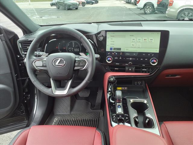 2025 Lexus NX 350h Premium