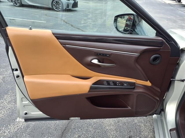 2019 Lexus ES 350 Base