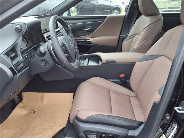 2025 Lexus ES 300h 300h Luxury