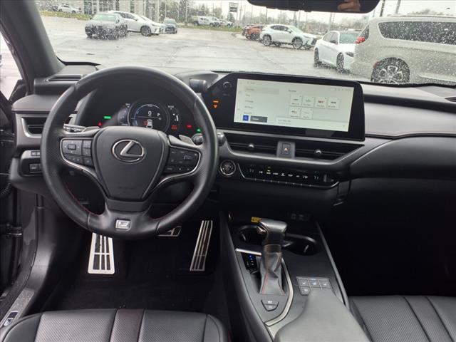 2024 Lexus UX 250h F SPORT Handling