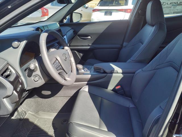 2025 Lexus UX 300h 300h Premium