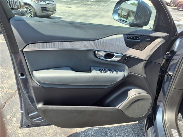 2023 Volvo XC90 B6 Ultimate Bright Theme 7P