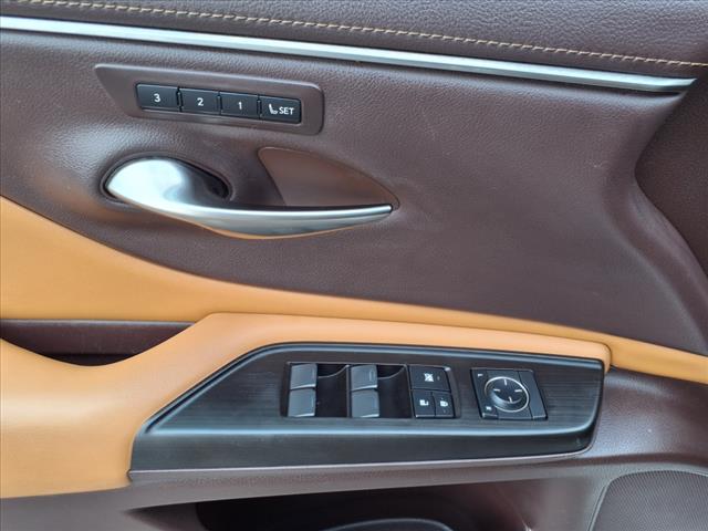 2019 Lexus ES 350 Base