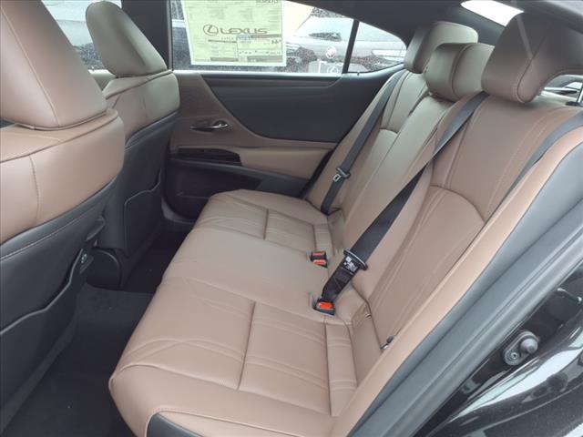 2025 Lexus ES 300h 300h Luxury