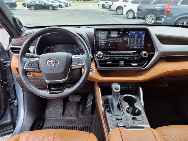 2021 Toyota Highlander Platinum