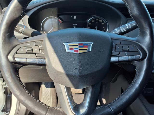 2020 Cadillac XT4 Premium Luxury