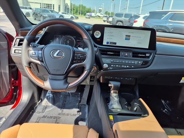 2025 Lexus ES 300h 300h Ultra Luxury