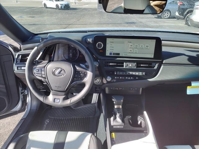2025 Lexus ES 350 ES 350 F SPORT Handling