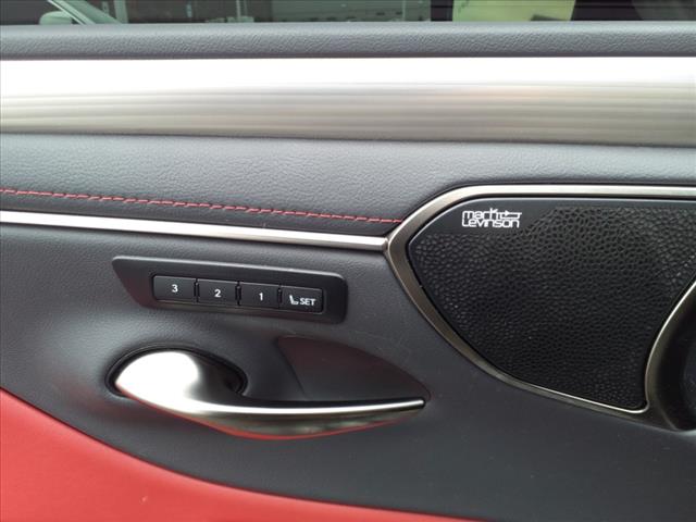 2024 Lexus ES 350 F SPORT Handling