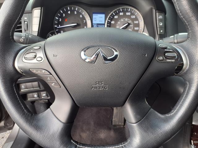 2011 INFINITI M37 x