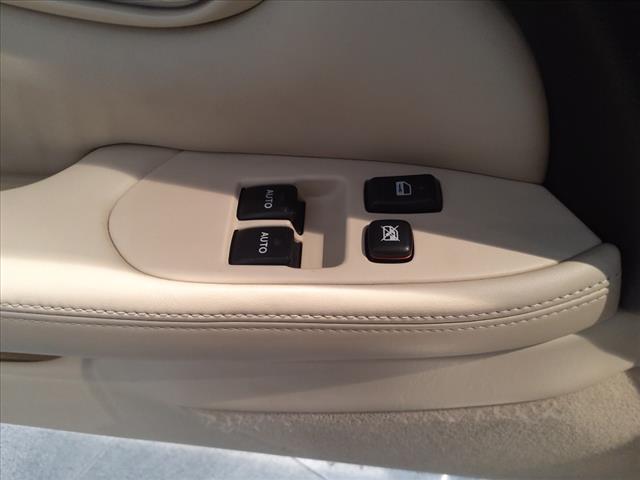 2004 Lexus SC 430 Base