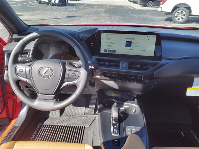 2025 Lexus UX 300h 300h Premium