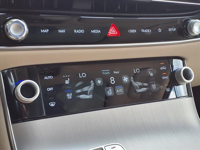 2026 Genesis GV70 2.5T Advanced