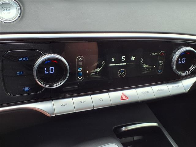 2022 Genesis GV70 2.5T Standard