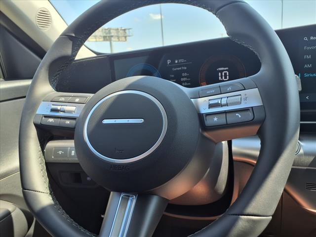 2025 Hyundai KONA SEL