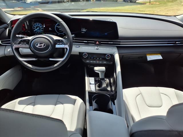 2025 Hyundai ELANTRA Hybrid Limited