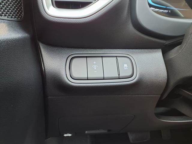 2025 Hyundai VENUE SE