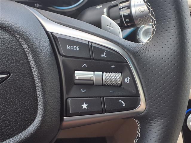 2026 Genesis G70 2.5T Standard