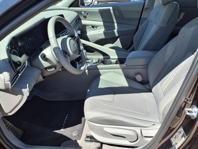 2025 Hyundai ELANTRA Hybrid SEL Sport