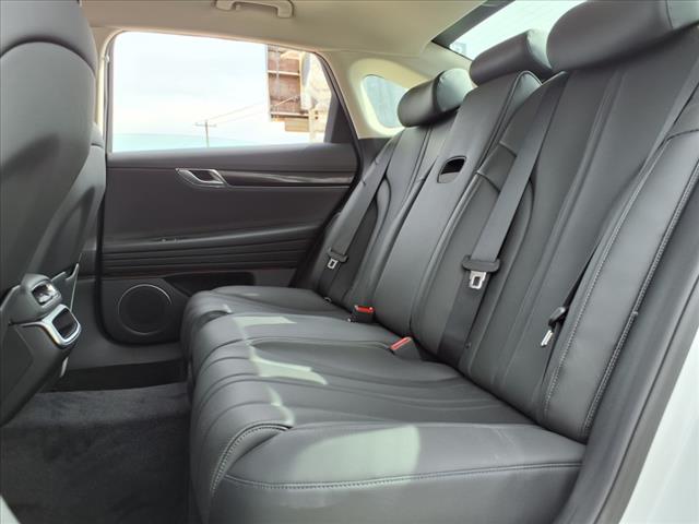 2025 Genesis G80 2.5T