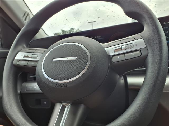 2025 Hyundai KONA SE