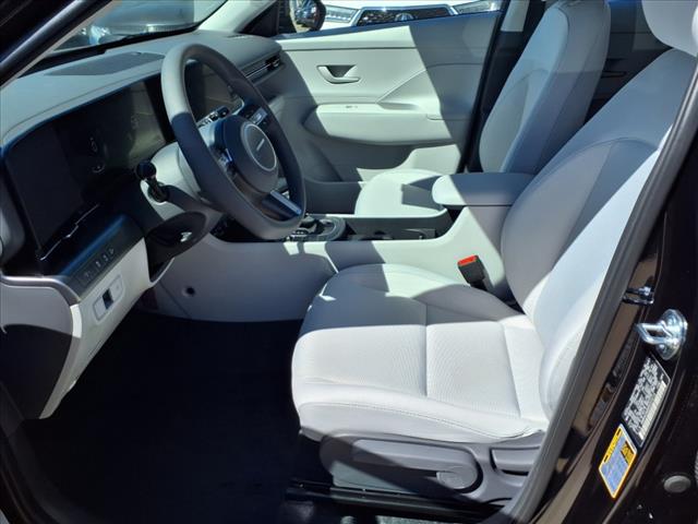 2025 Hyundai KONA SE
