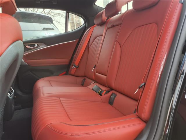 2025 Genesis G70 SEVILLA RED/OBSIDIAN BLAC