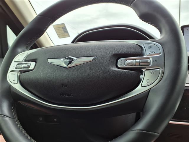 2022 Genesis GV70 2.5T Standard